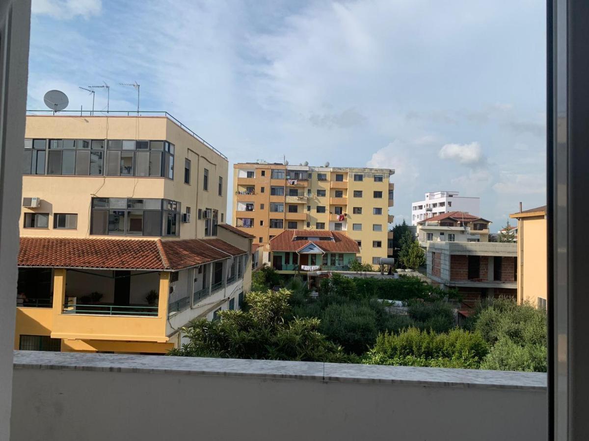 Elio'S Room Durres Exterior photo
